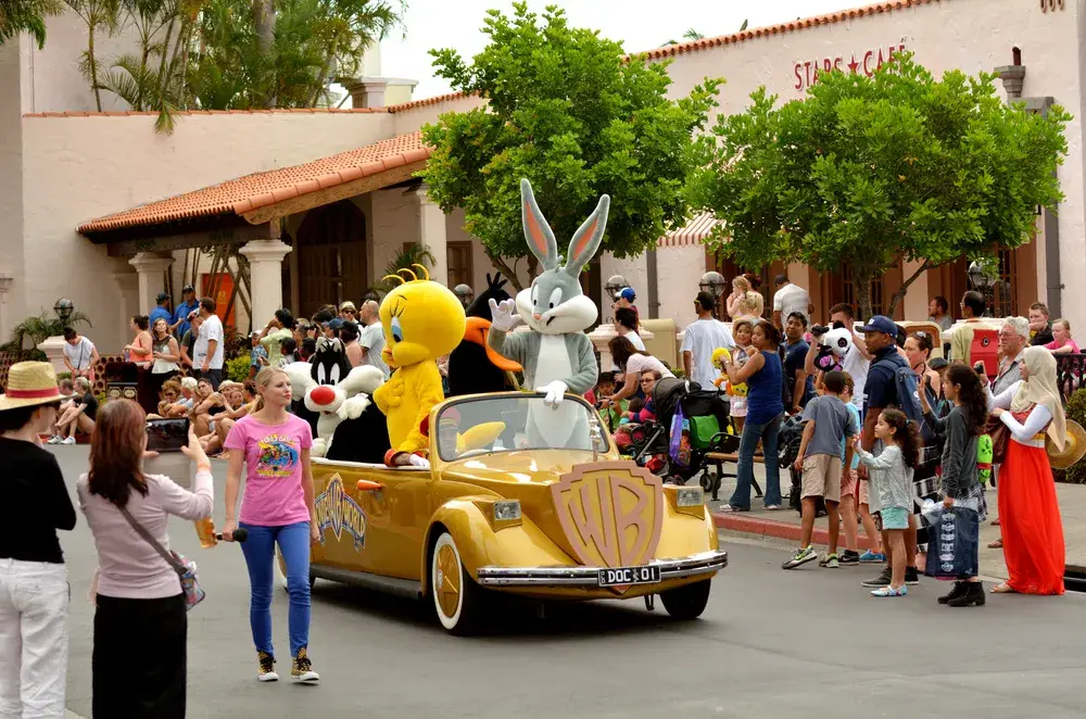 Warner Bros World Abu Dhabi - Photo 4